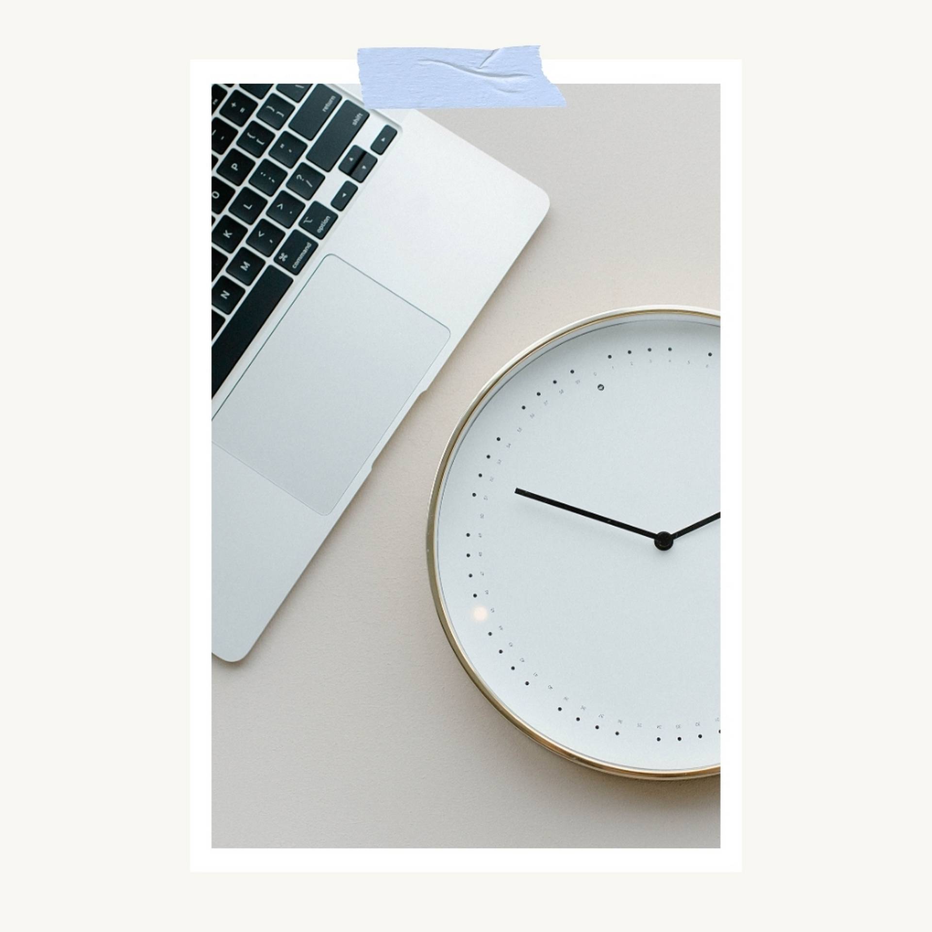 laptop strona interentowa 064